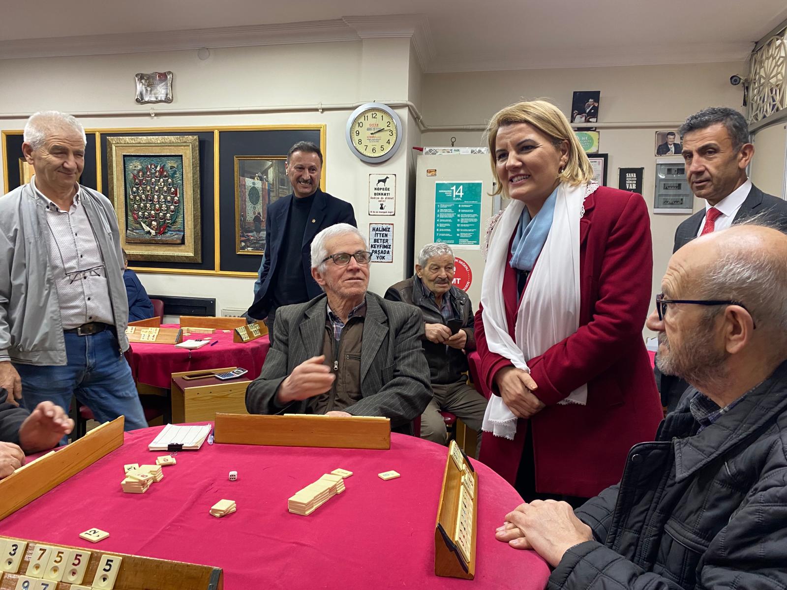 Başkan Hürriyet Kadıköy esnafını ziyaret etti (1)