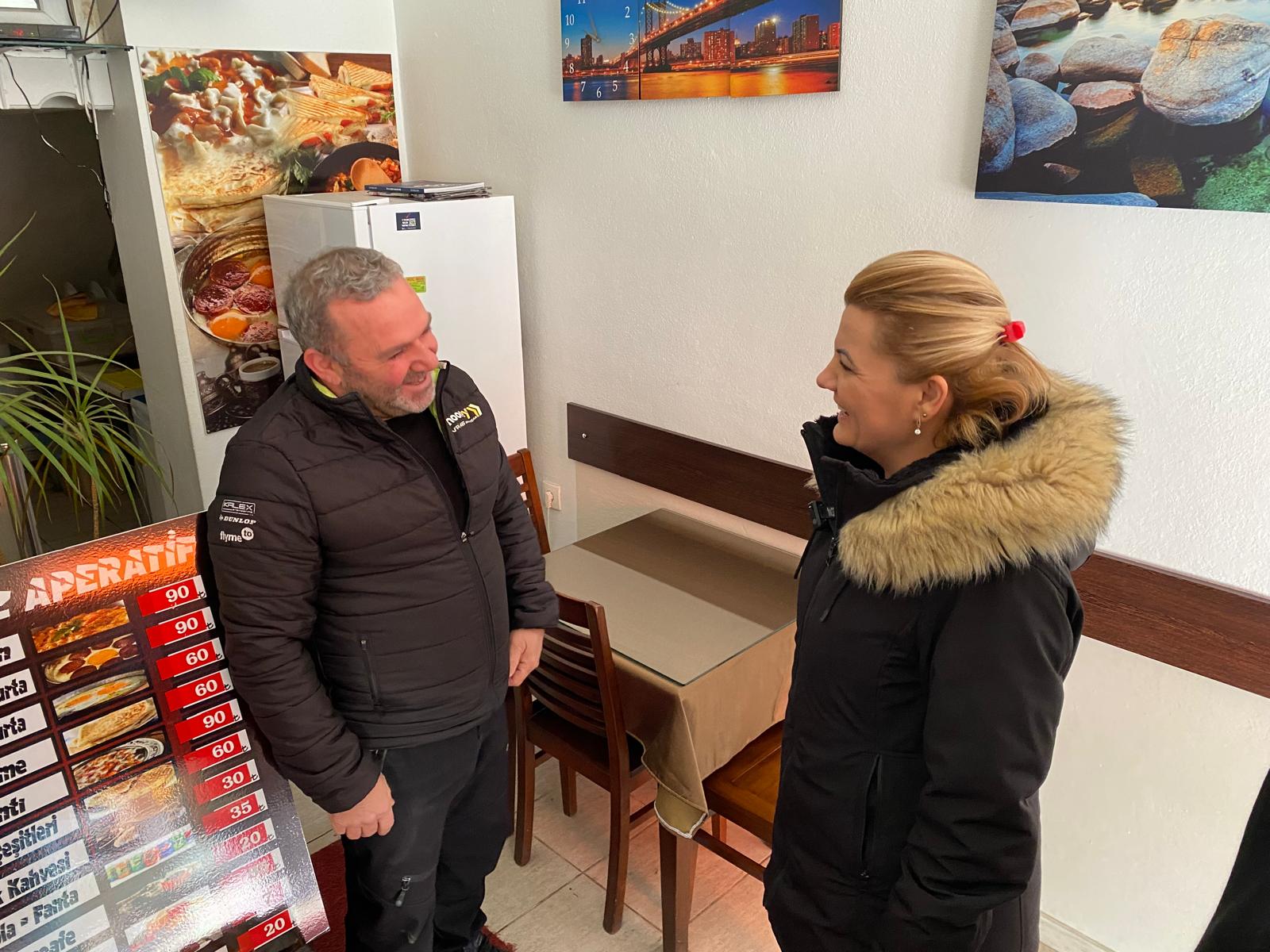 Başkan Hürriyet Kadıköy'de esnafı ziyaret etti (6)