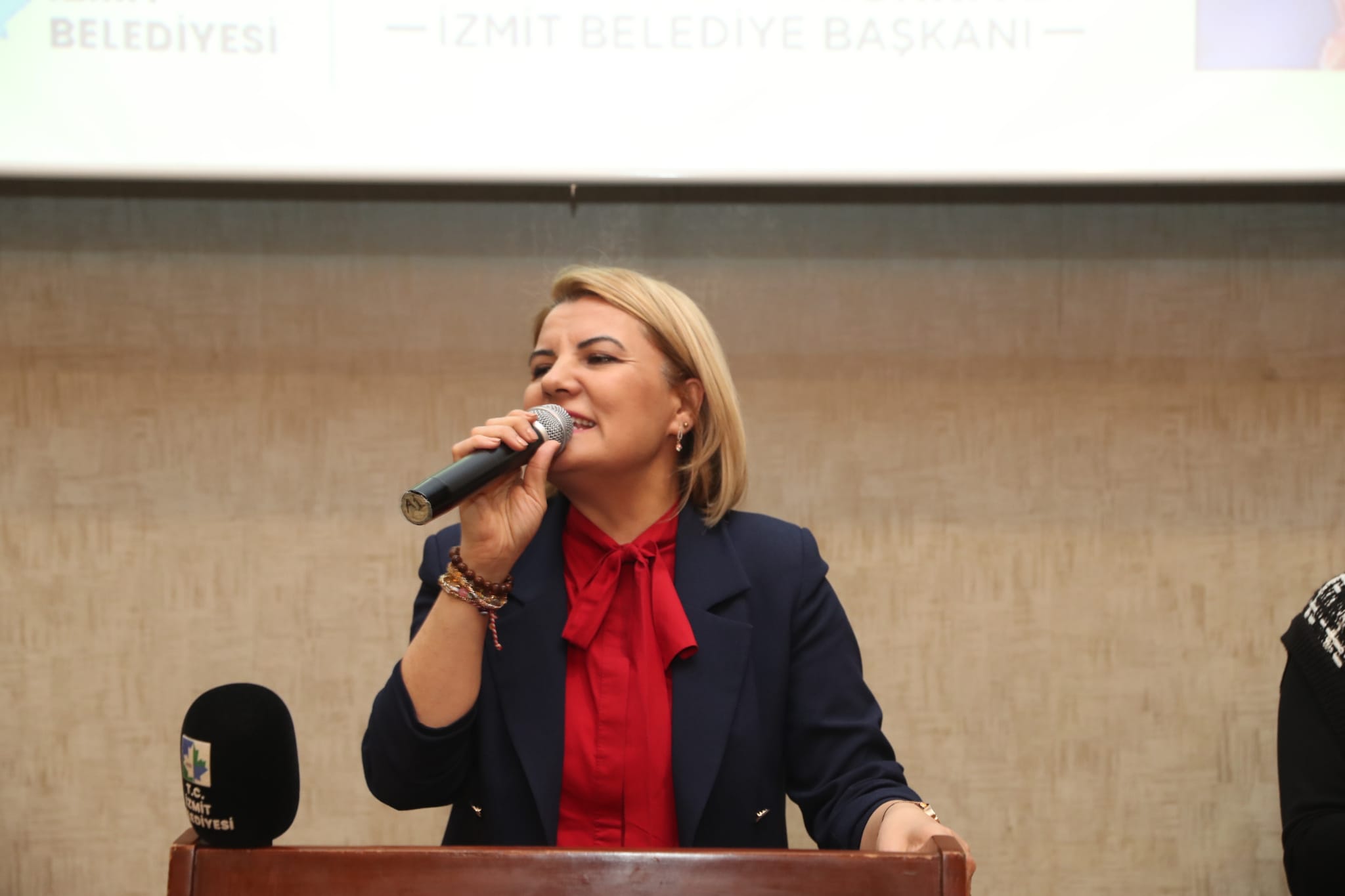 Başkan Hürriyet, engelli dernekleri ile iftar sofrasını paylaştı (1)