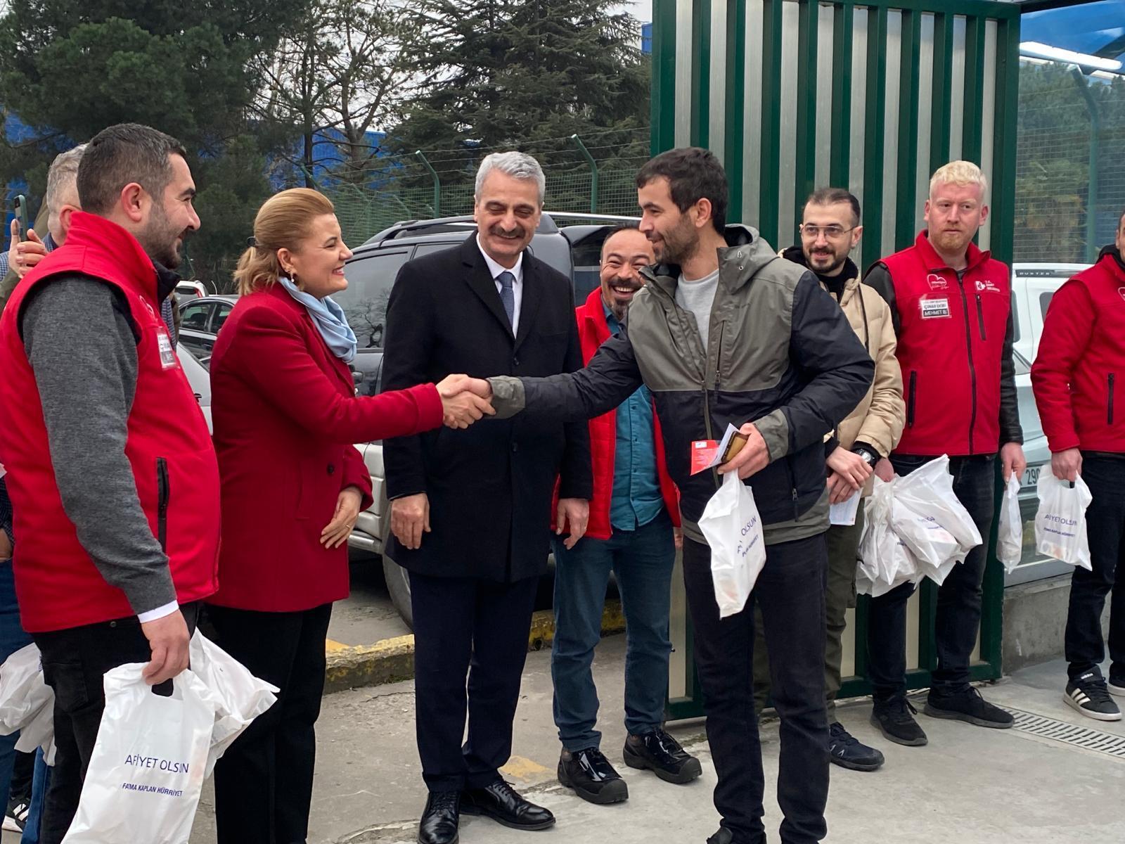 Başkan Hürriyet, geleneksel işçi ziyaretlerine Bekaert'te devam etti (3)