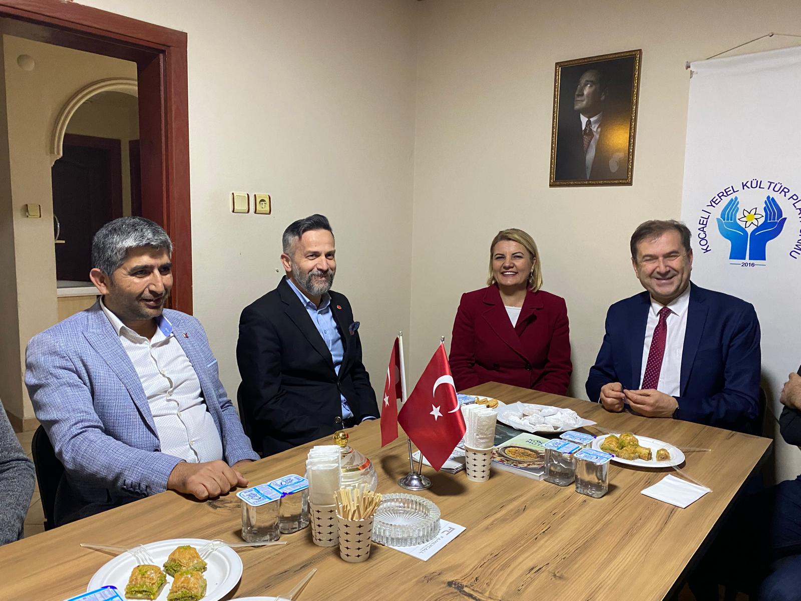 Başkan Hürriyet’e Manav Kültür Evi teşekkürü (1)