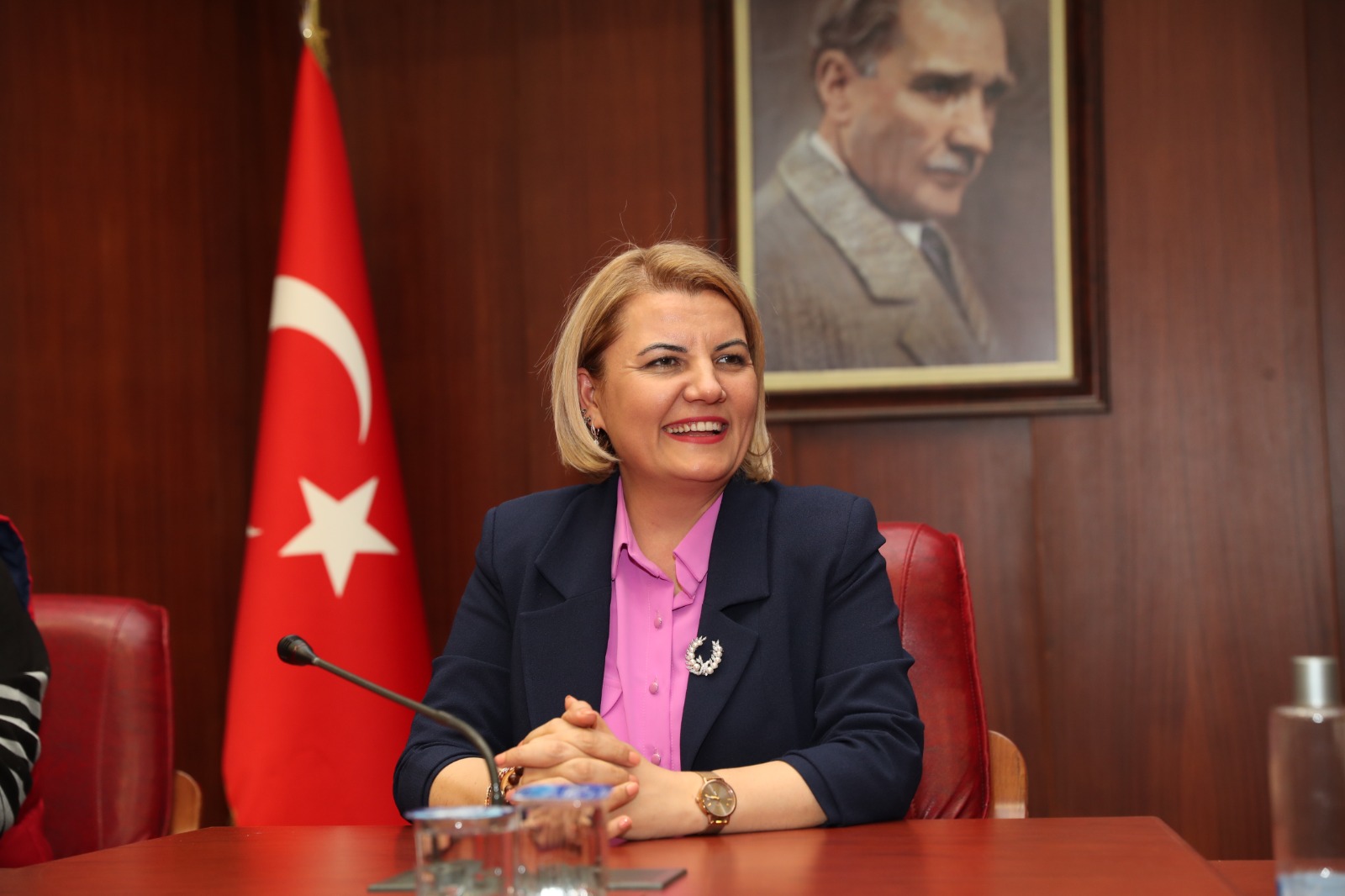 Hürriyet 8 Martta izinli olan kadin emekçilerle bulustu (3)