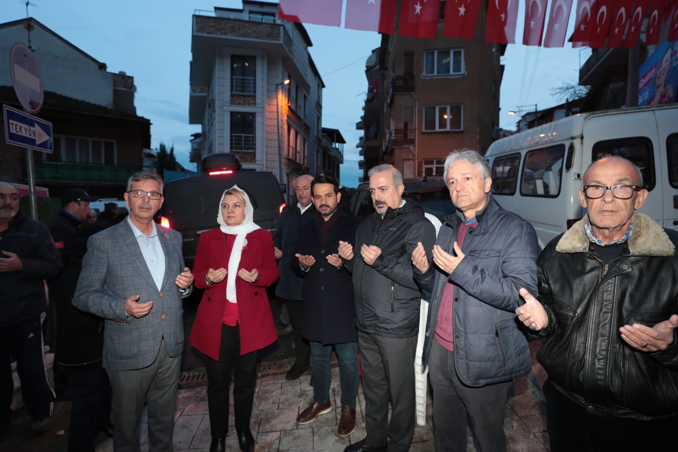 Hürriyet Halk İftarında Veli Ahmet ve Hacıhızır sakinleriyle buluştu (19)