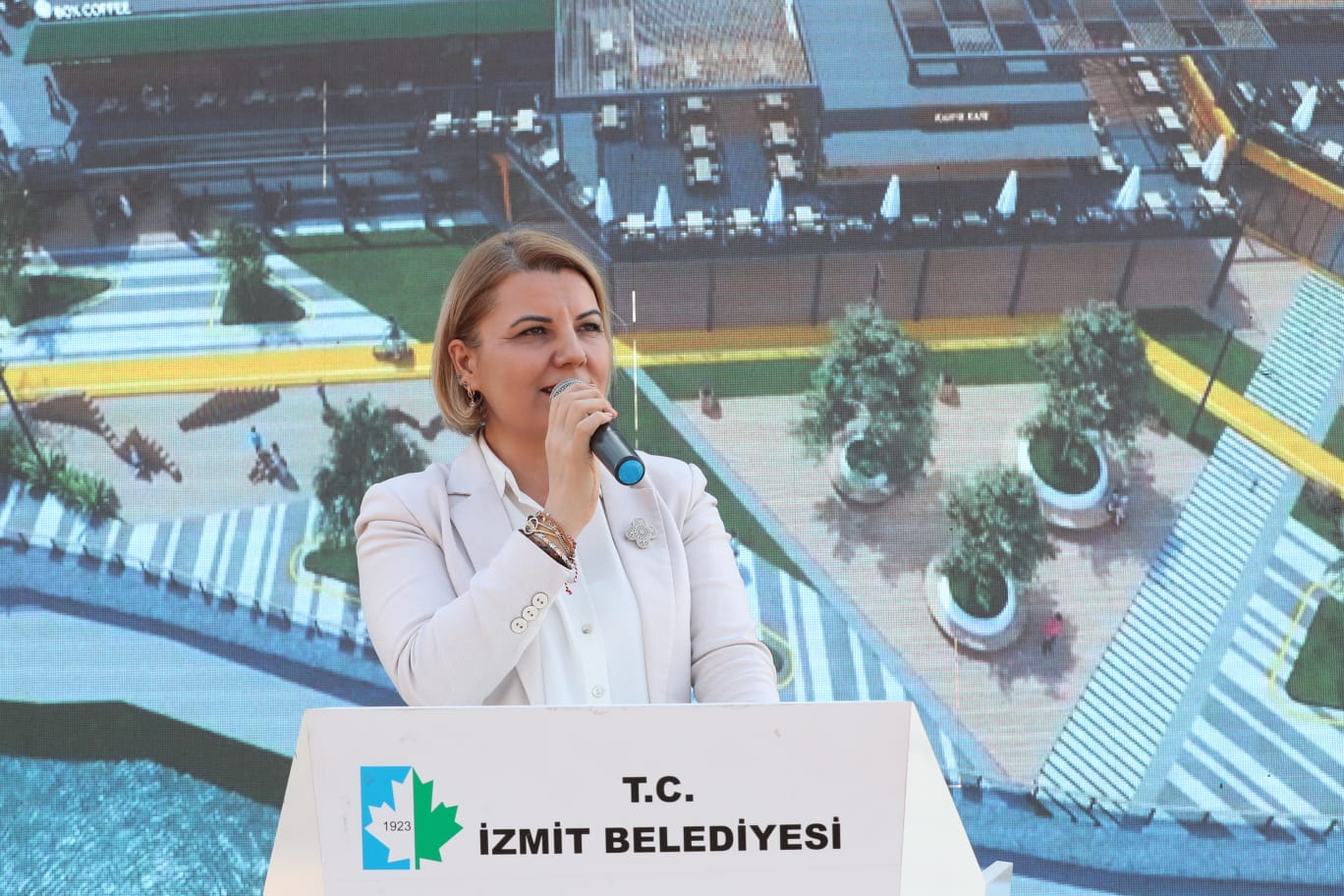 İzmit Belediye Başkanı Fatma Kaplan Hürriyet (1)