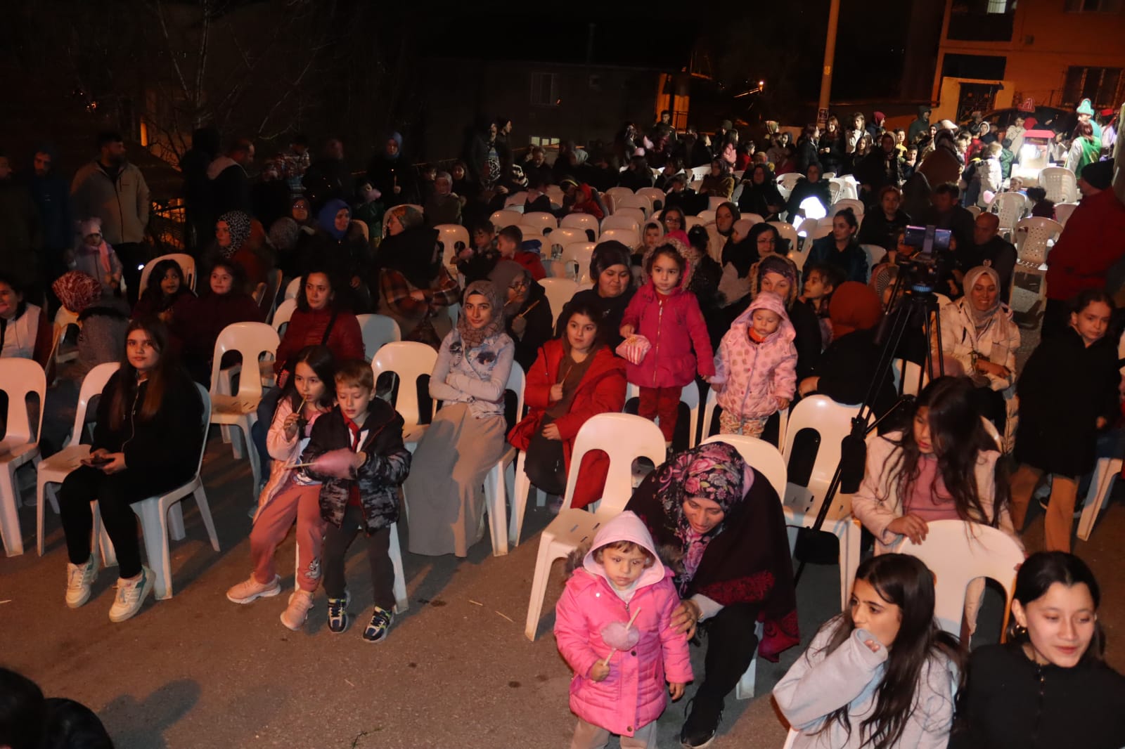 İzmit Belediyesi Ramazan Etkinlikleri Tavşantepe Mahallesi’nde devam etti (6)