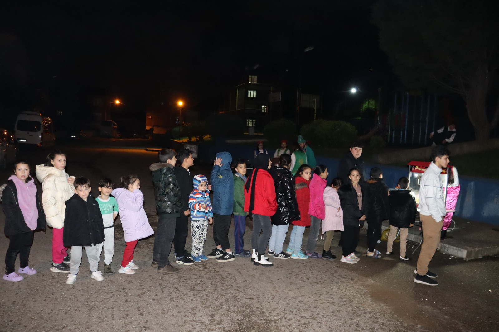 İzmit Belediyesi Ramazan etkinlikleri Serdar Mahallesinde devam etti (9)