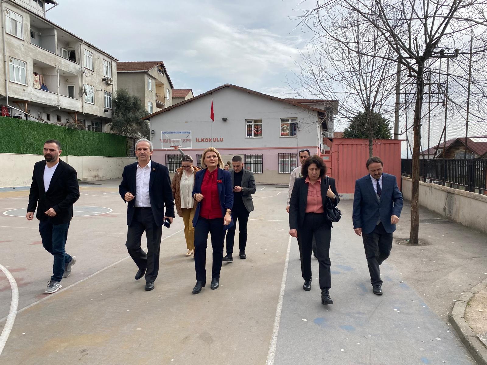 İzmit Belediyesi, Tavşantepe İlkokulu’na Akıl ve Zeka Oyunları Sınıfı kazandırdı (3)