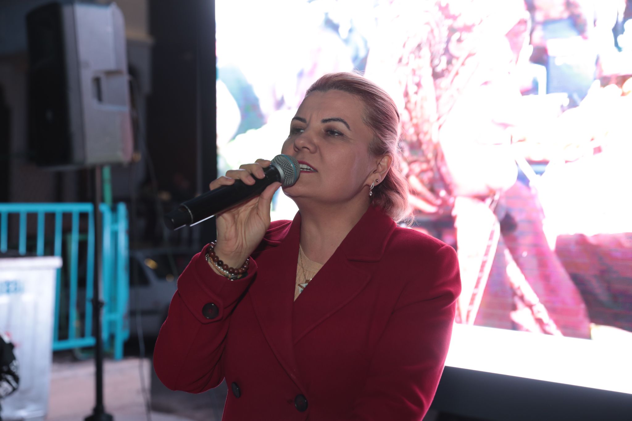İzmit Belediyesi iftarda gönül sofraları kurmaya devam ediyor (6)