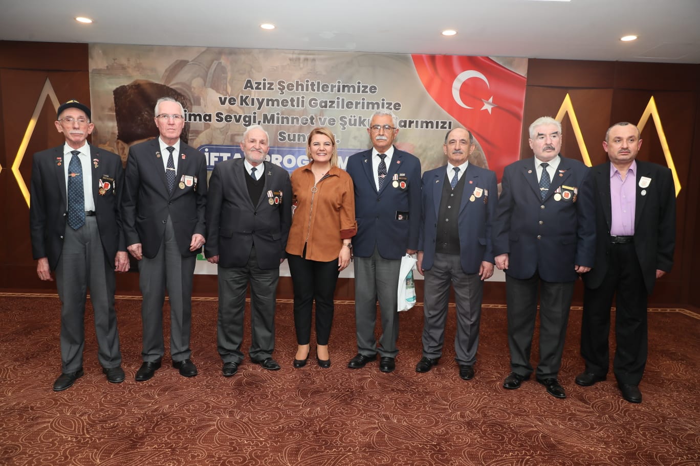 İzmit Belediyesi şehit ve gazi yakınlarını iftarda misafir edecek (2)