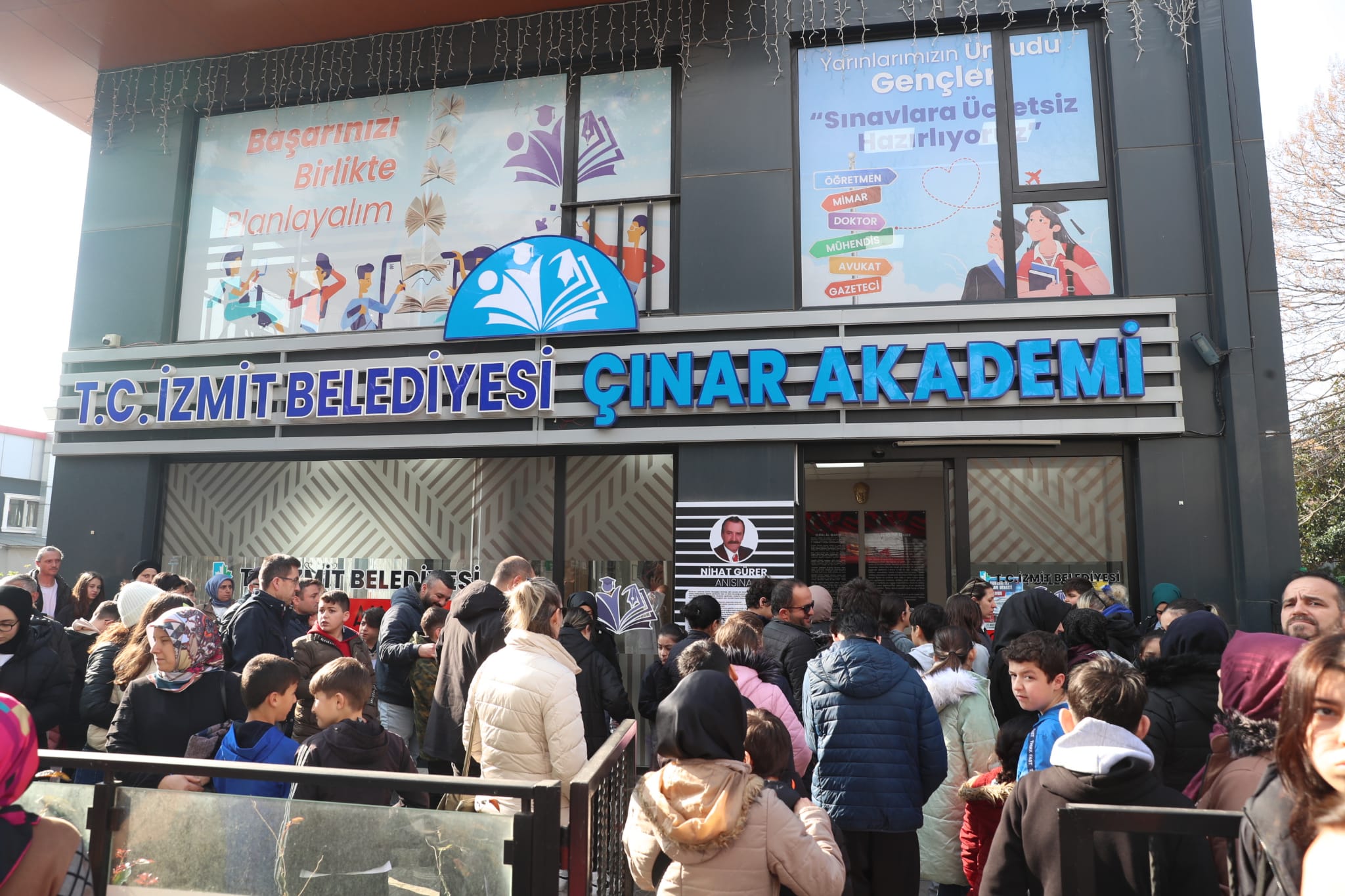 İzmit Belediyesinin Ortaokul Destek Kursu için Kurum Kabul Sınavları başladı (6)