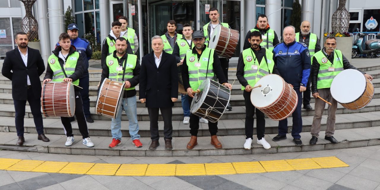 İZMİT’İN RAMAZAN DAVULCULARI BELLİ OLDU