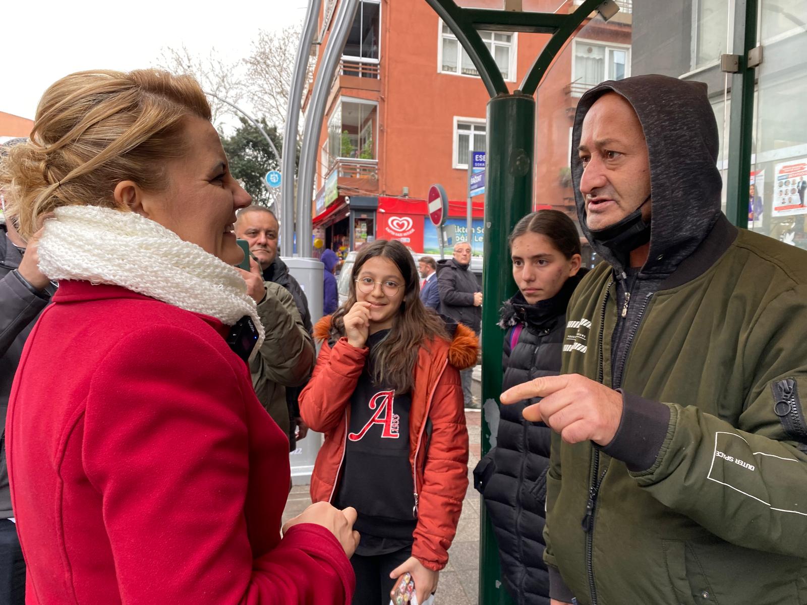 Kadıköy esnafı Başkan Hürriyet’i sevgiyle kucakladı (11)