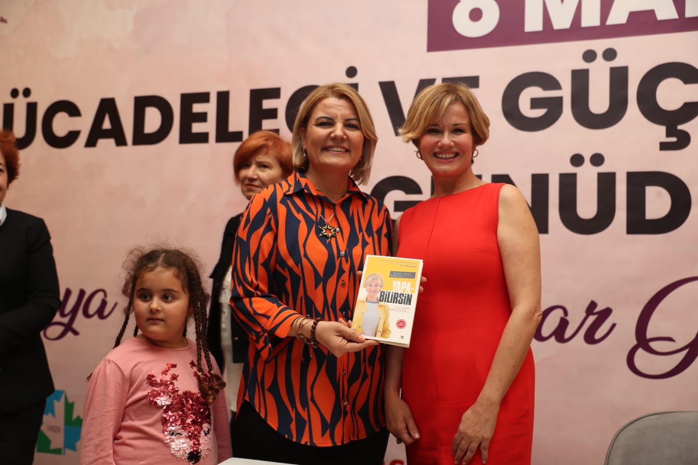 Kadinlar gününde `Yapabilirsin' belgeseli Izmitliler ile bulustu (14)