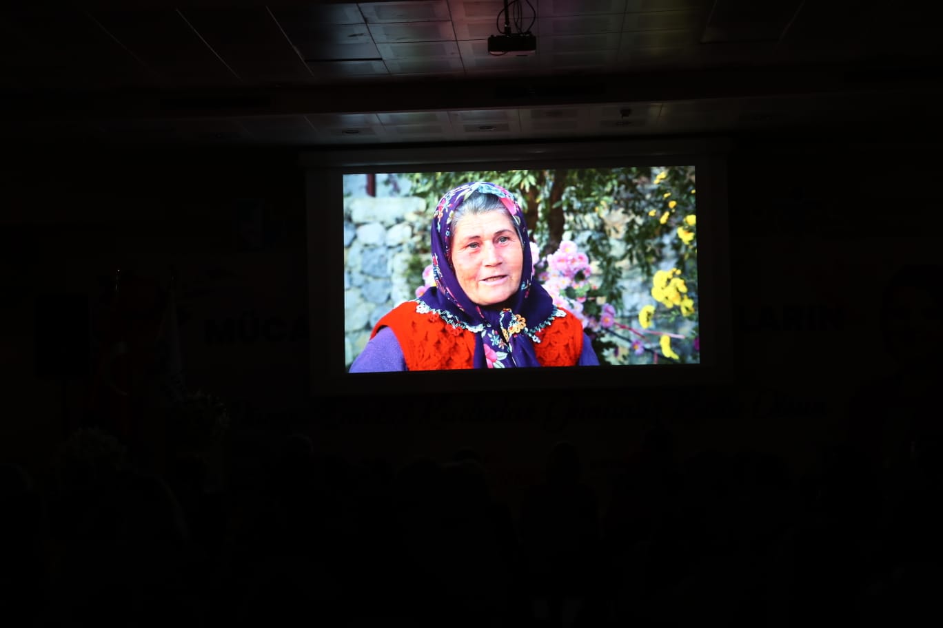 Kadinlar gününde `Yapabilirsin' belgeseli Izmitliler ile bulustu (7)