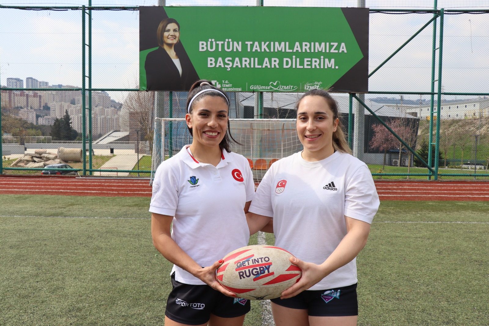 Türkiye Ragbi Kadın Milli Takımı’ndan Başkan Hürriyet’e teşekkür (2)