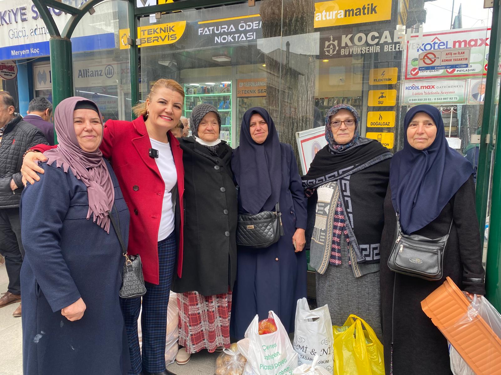 Üçyol esnafıyla buluşan Hürriyet Esnaf bizim baş tacımız (7)