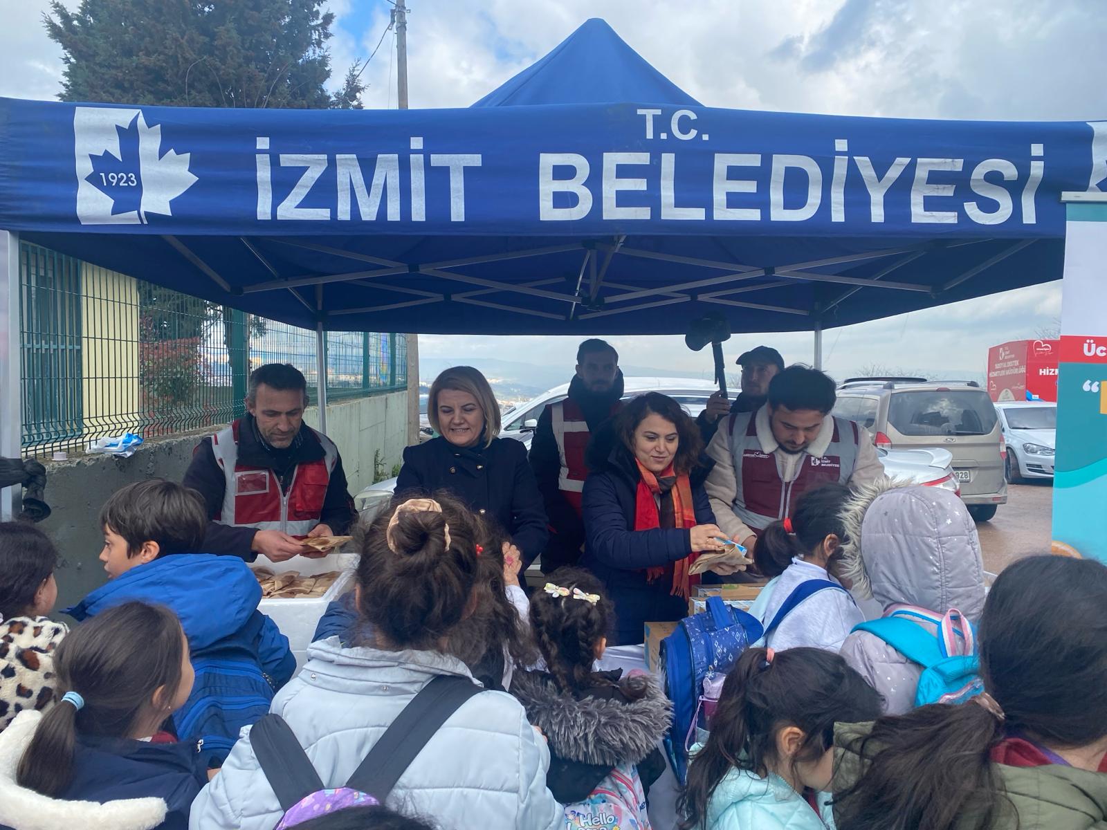 ‘Beslenme Saati’ ile tanışan çocuklardan teşekkür Fatma Başkan büyüksün! (2)