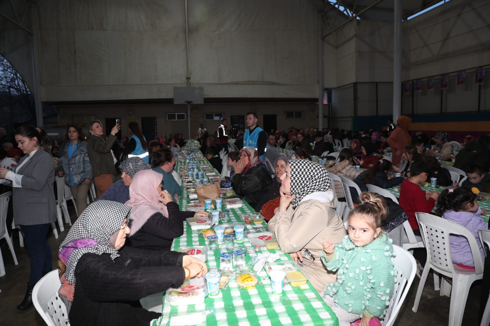 Akmeşeliler Hürriyet’i coşkuyla karşıladı (3)