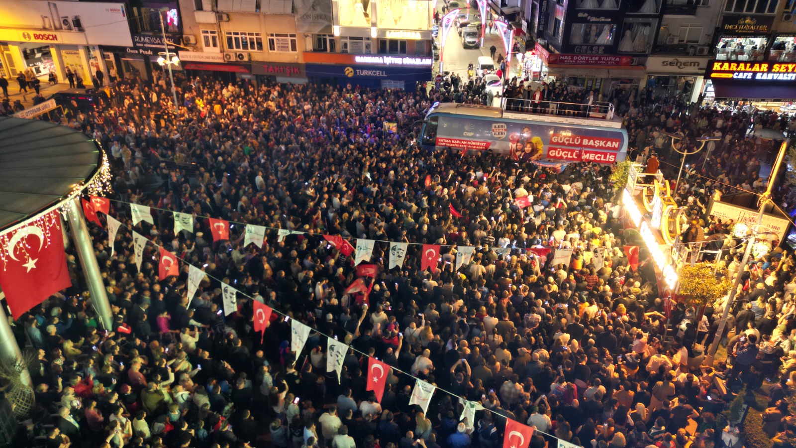 Başkan Hürriyet 400 bin İzmitlinin başkanıyım (17)