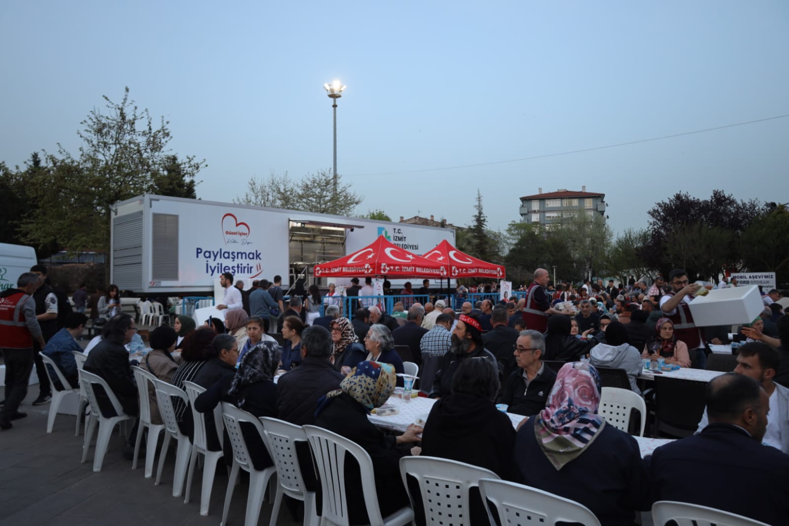 Başkan Hürriyet Kimseyi ayırmadan yolumuza devam edeceğiz (6)