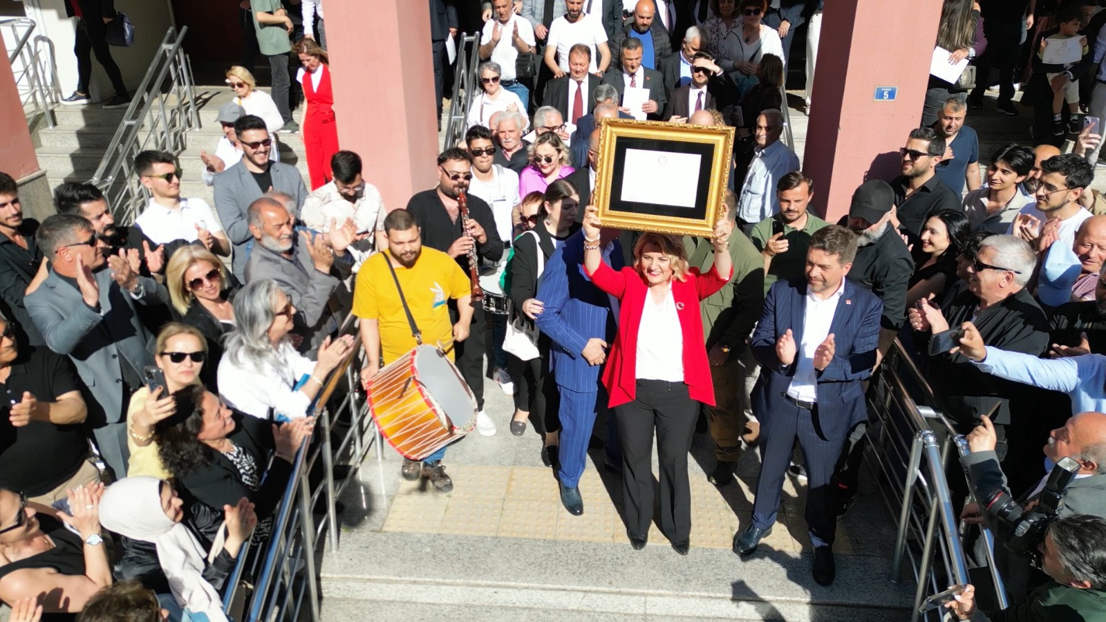 Başkan Hürriyet Mazbatasını Aldı (1)
