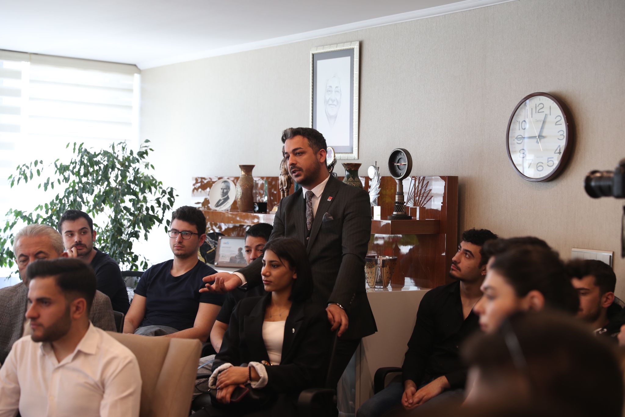 CHP’li gençlerden Başkan Hürriyet’e tam destek (1)