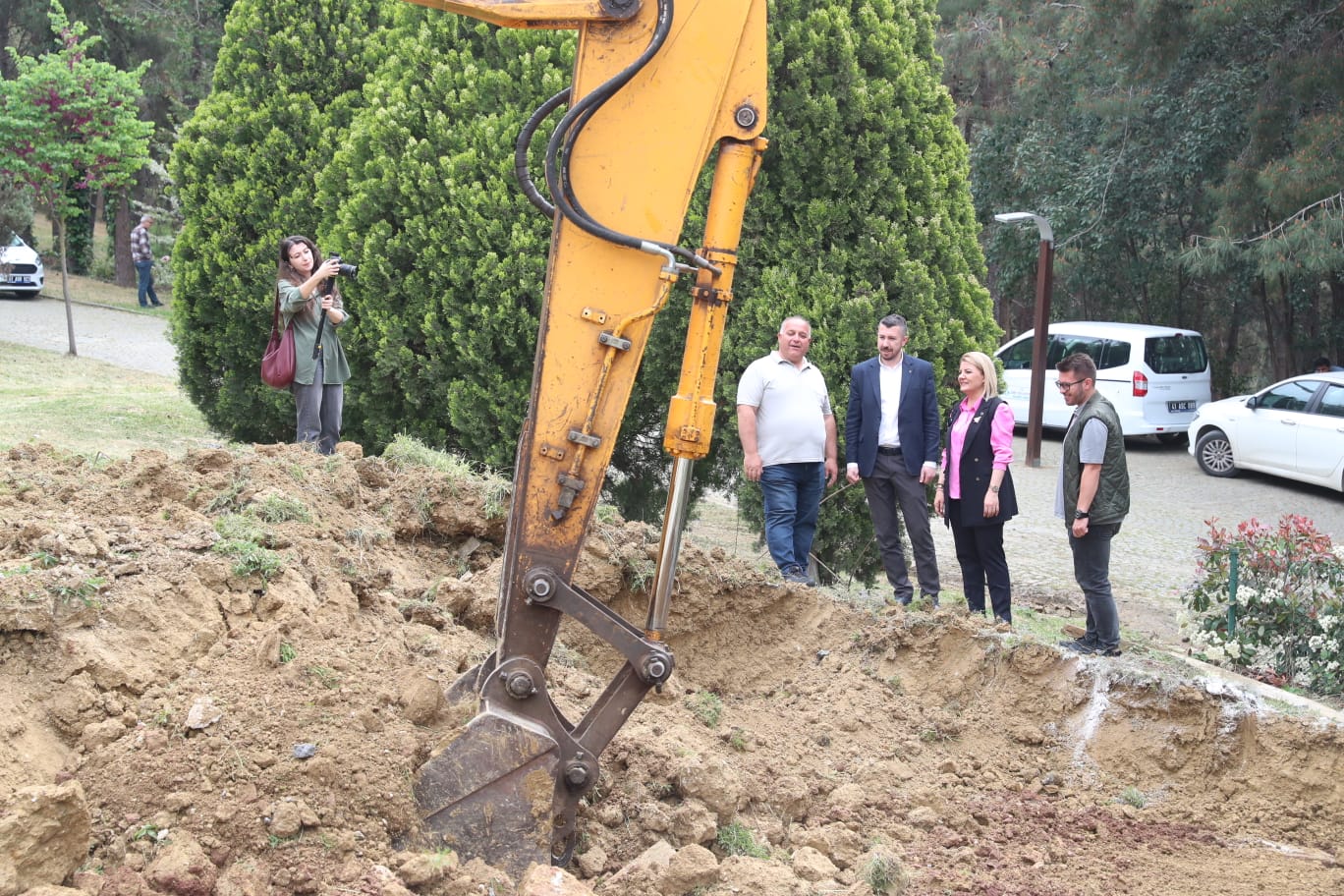 İzmit Belediyesi 6’ncı kreş çalışmasına Şirintepe’de başladı! (4)