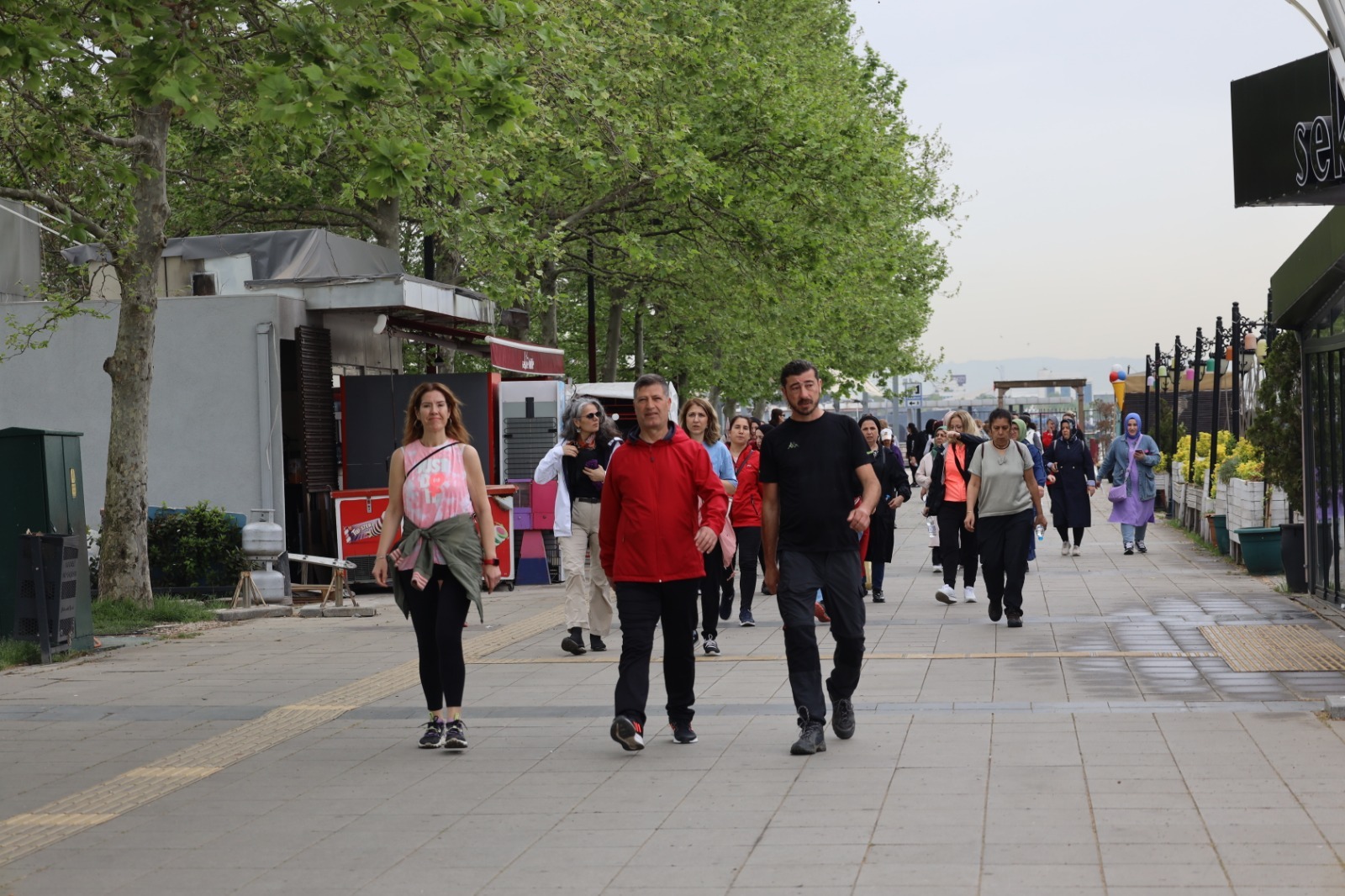 İzmit Belediyesi Sağlıklı Yaşam Yürüyüşleri yeni dönemde de devam ediyor (3)