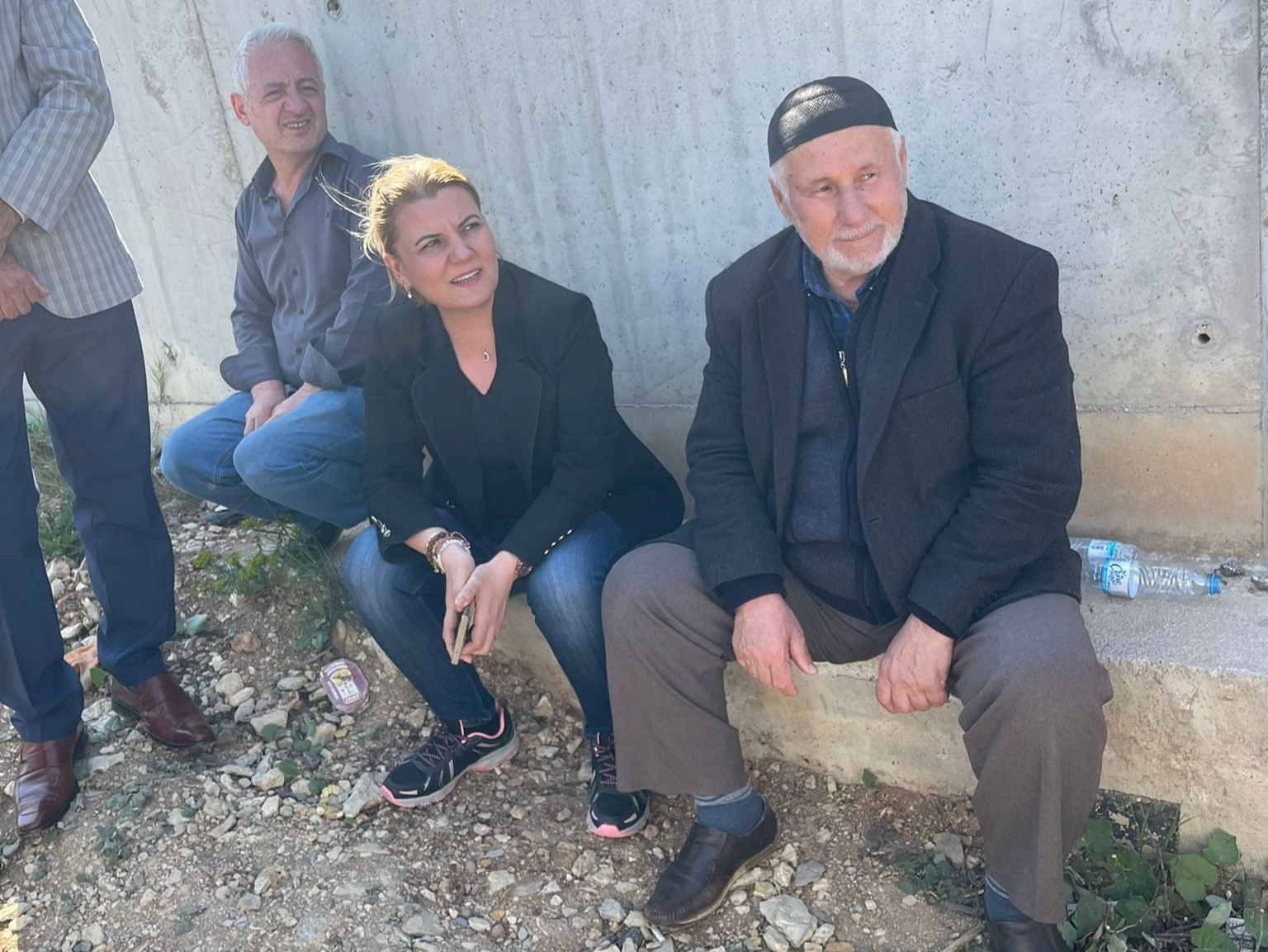 Izmit Belediyesi, Sehir Hastanesinin yiktigi merdiveni yeniden yapiyor (3)