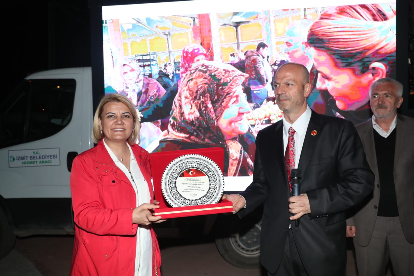 İzmit Belediyesi halk iftarı Terzibayırı Mahallesi’nde devam etti (6)