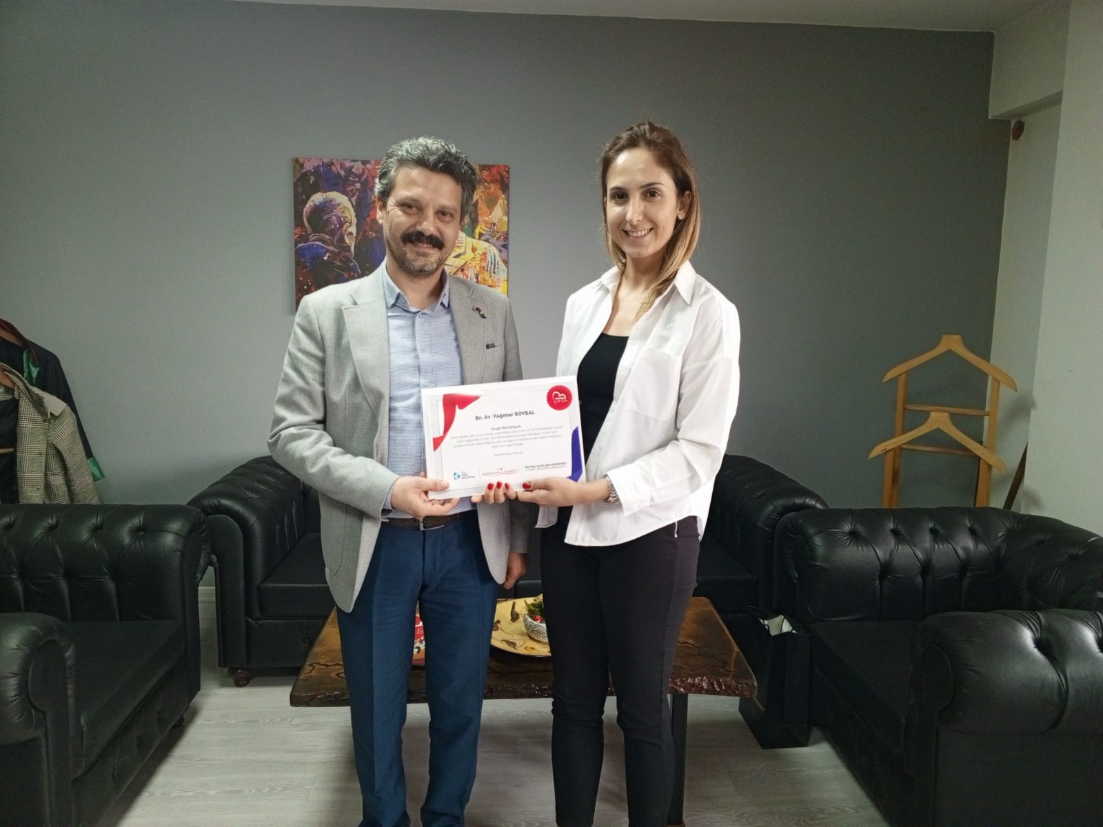 İzmit Belediyesinden avukatlara anlamlı ziyaret (9)