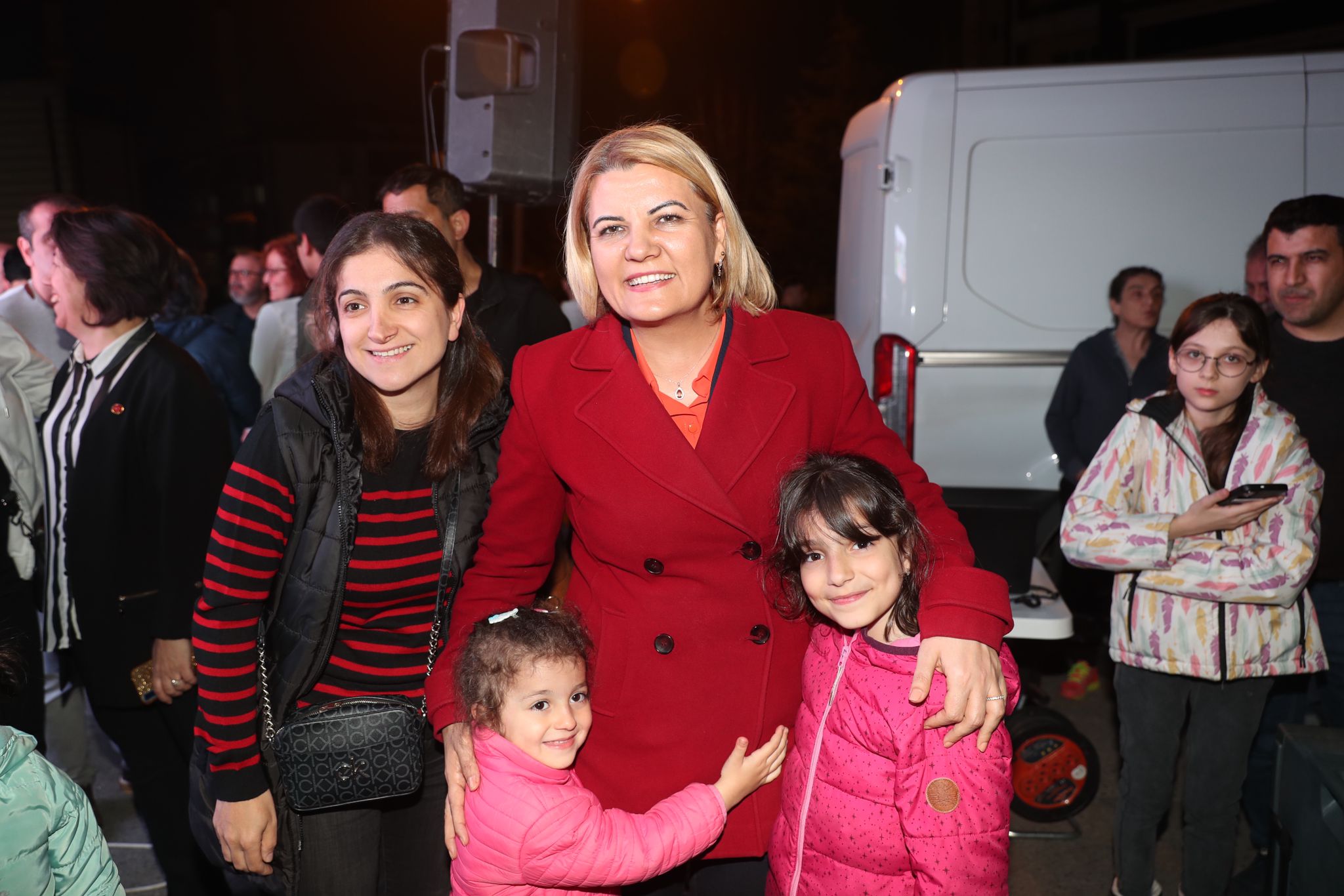 İzmit Belediyesinin mahalle iftarları Yenimahalle ve Yuvam Akarca’da devam etti (2)