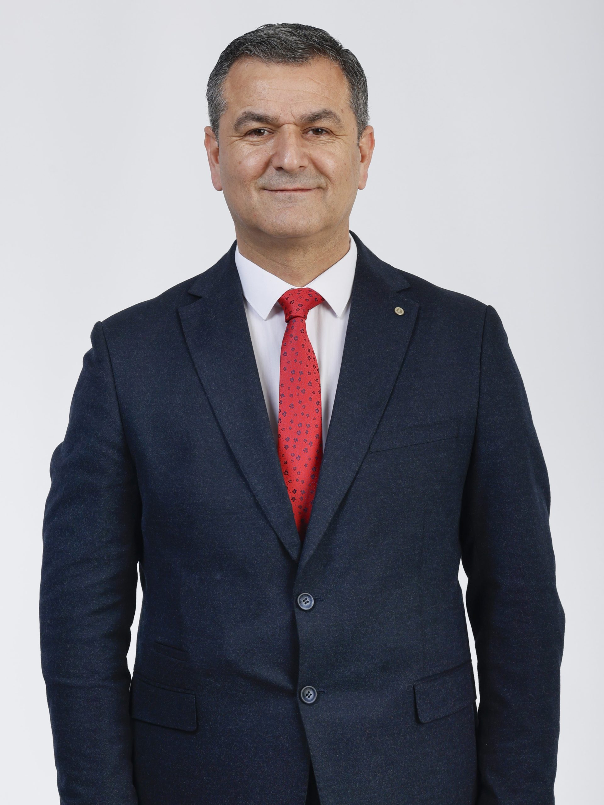 https://izmit.bel.tr/wp-content/uploads/2024/04/LUTFU-OBUZ-CHP-scaled.jpg