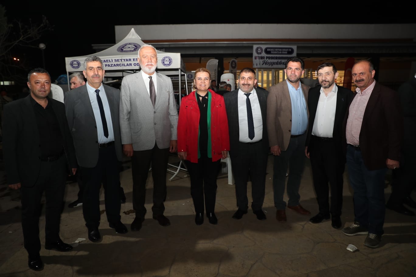Pazarcılardan Hürriyet’e teşekkür 40 yıldır yapılmayanı Fatma Başkan yaptı (10)