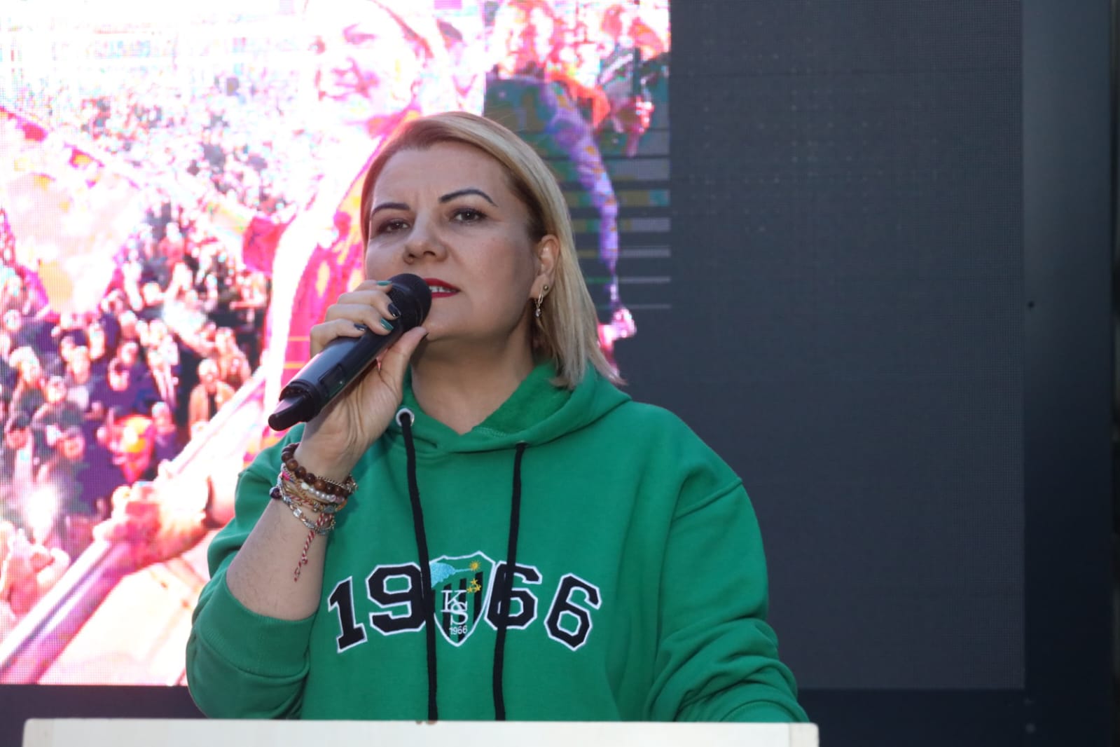 Şirintepelilerden Hürriyet’e sevgi seli (2)