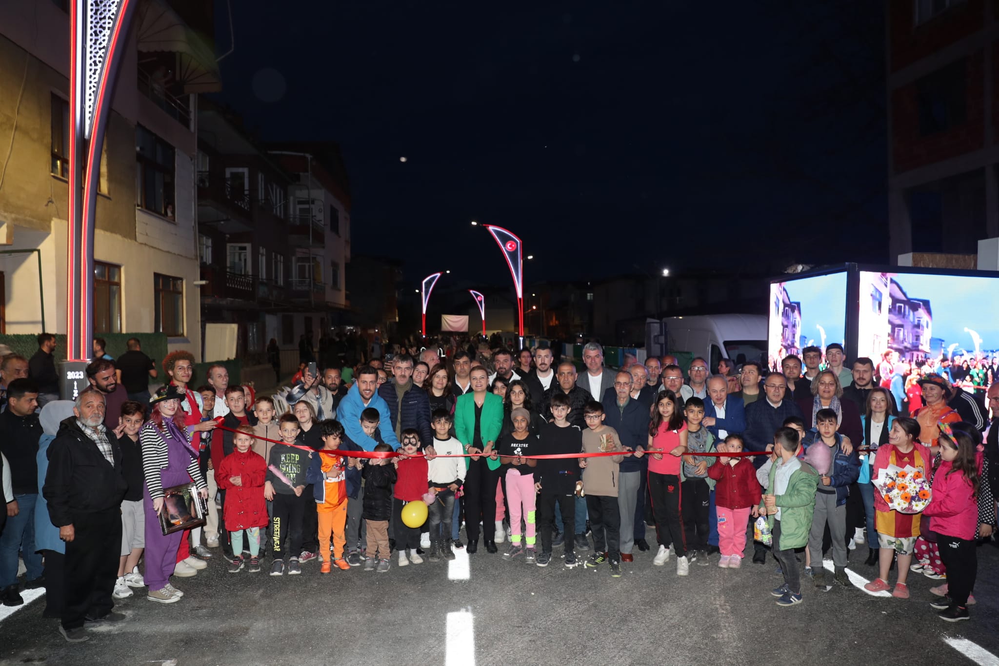 Yarım asırlık sorunun çözüldüğü Mehmet Ali Paşa Mahallesi Mustafa Çalık Sokak açıldı (8)