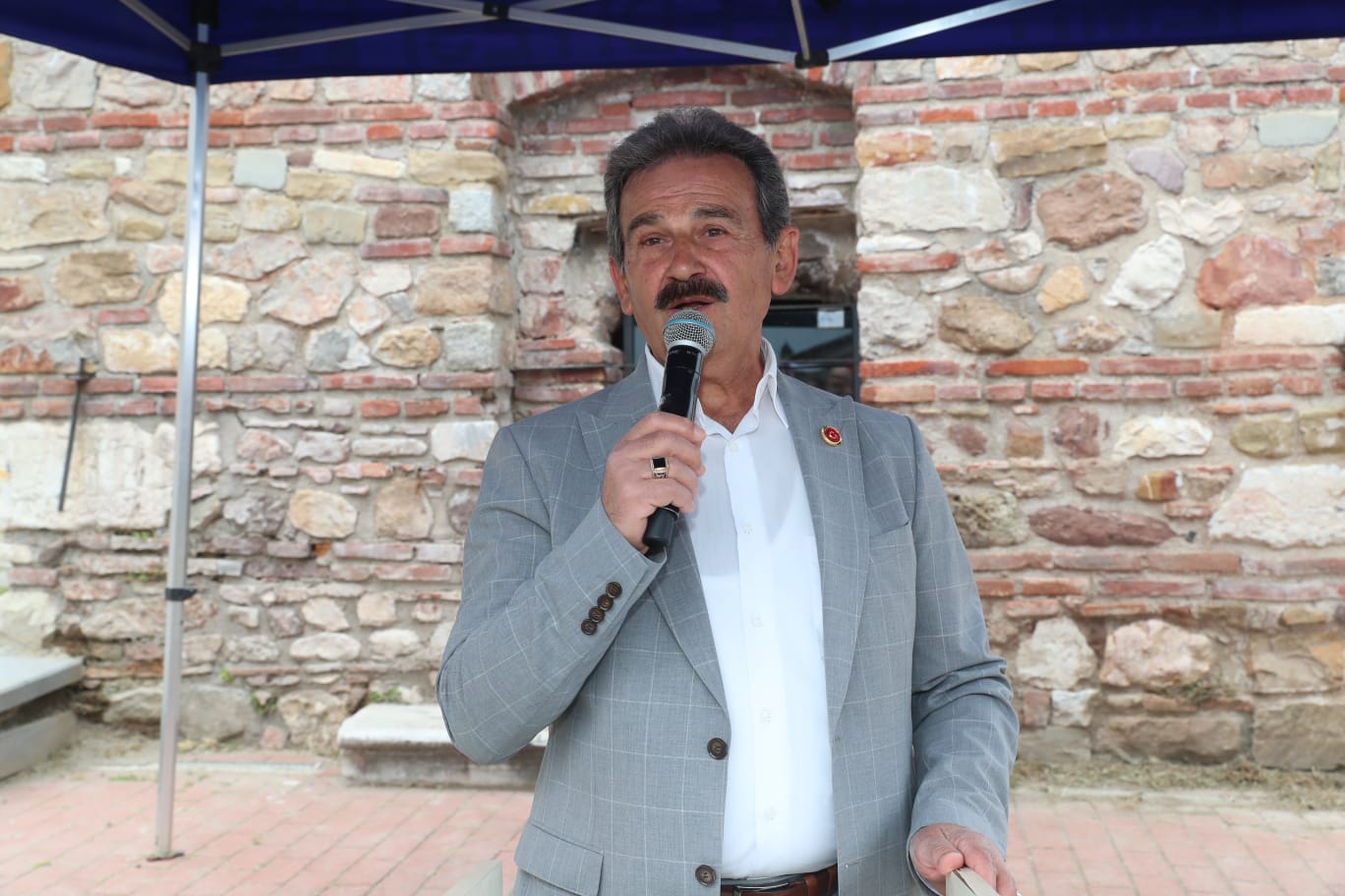 Akçakoca Mahalle Muhtari Mehmet Sahin