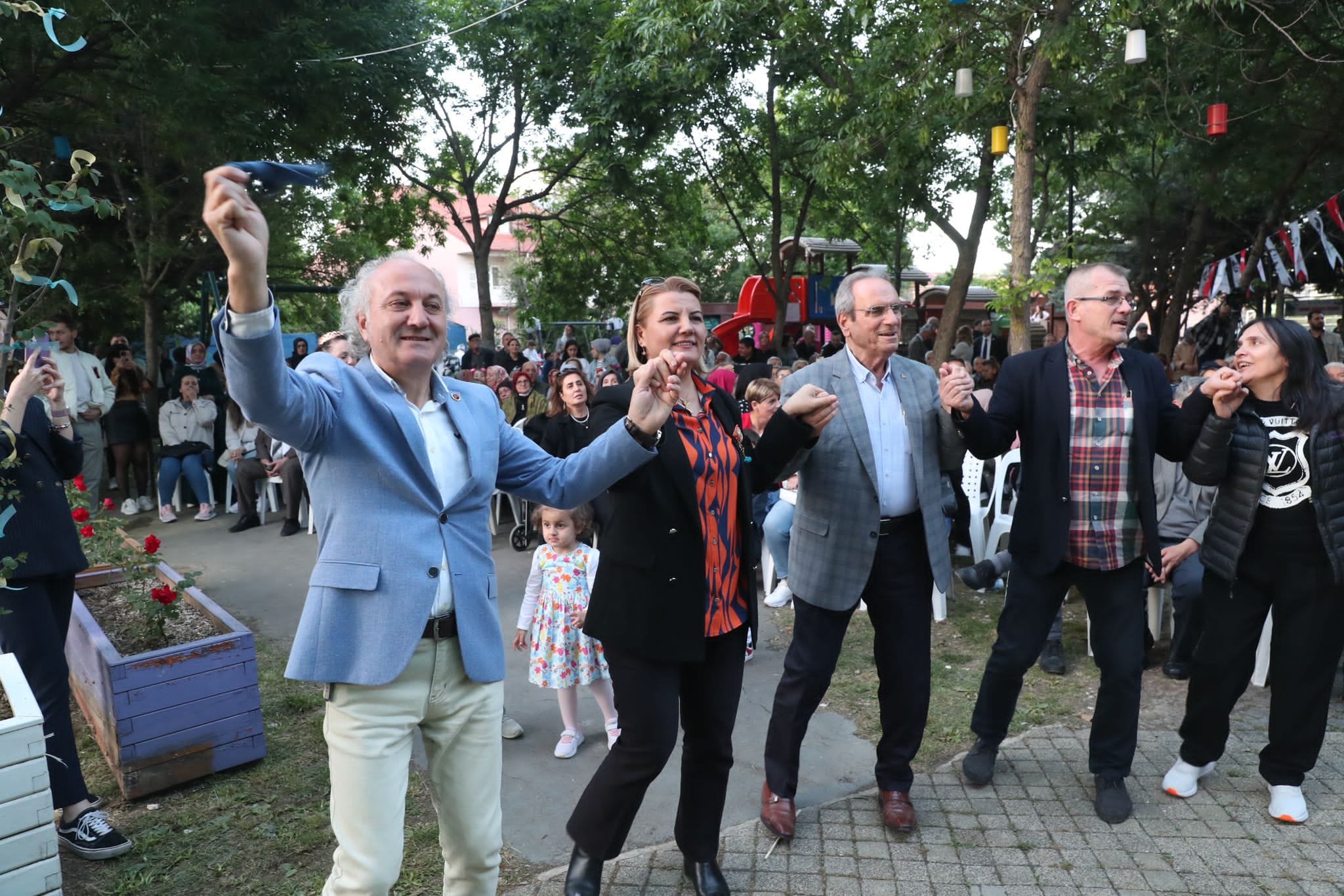 Balkan Dernekleri Yerleskesi'nde Hidirellez coskusu yasandi (16)