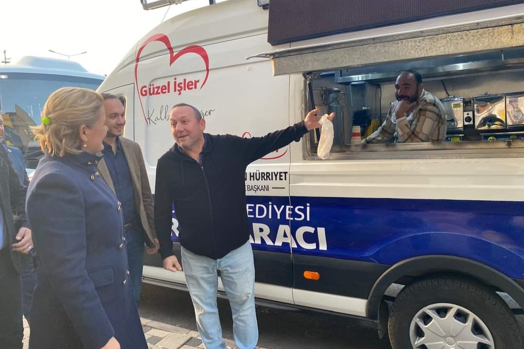 Baskan Hürriyet'ten lezzetli bir tasarruf hikayesi (4)