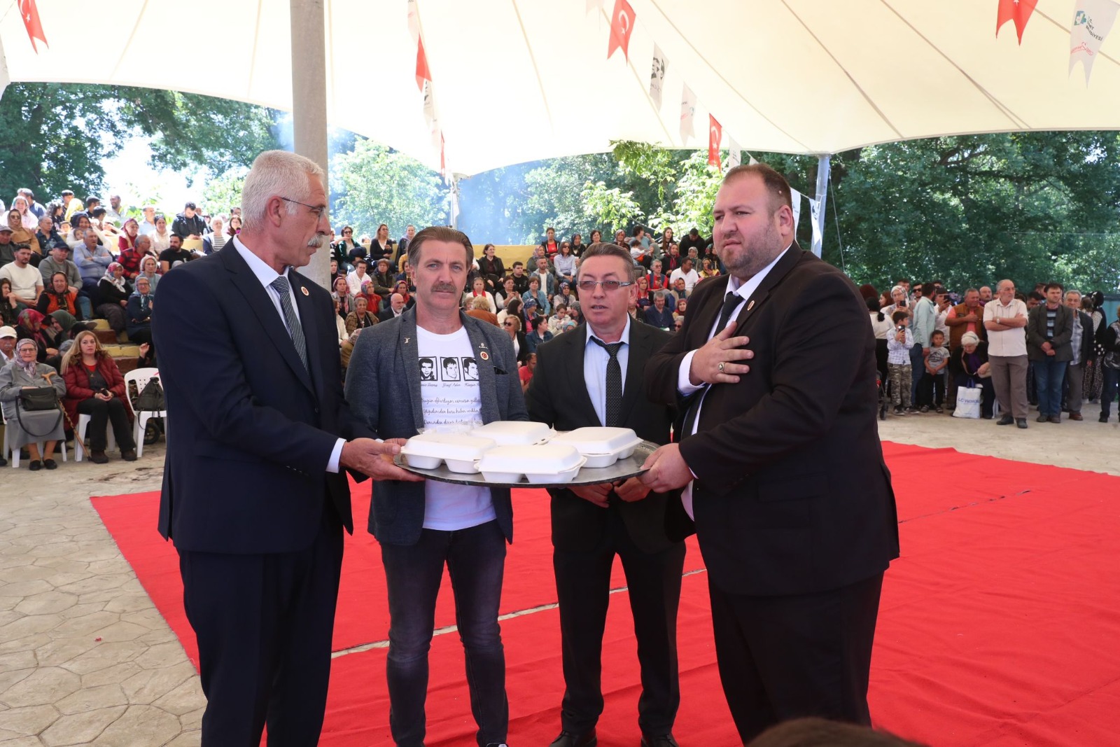 Bayraktar, Hidirellez Senlikleri ile bahari coskuyla karsiladi (12)