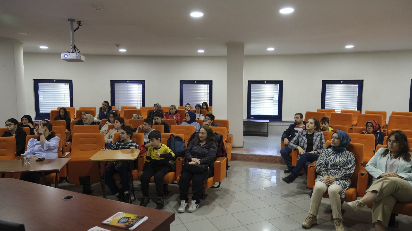 Çınar Akademi’den öğrenci ve velilere ‘Sınav Kaygısı’ semineri (4)