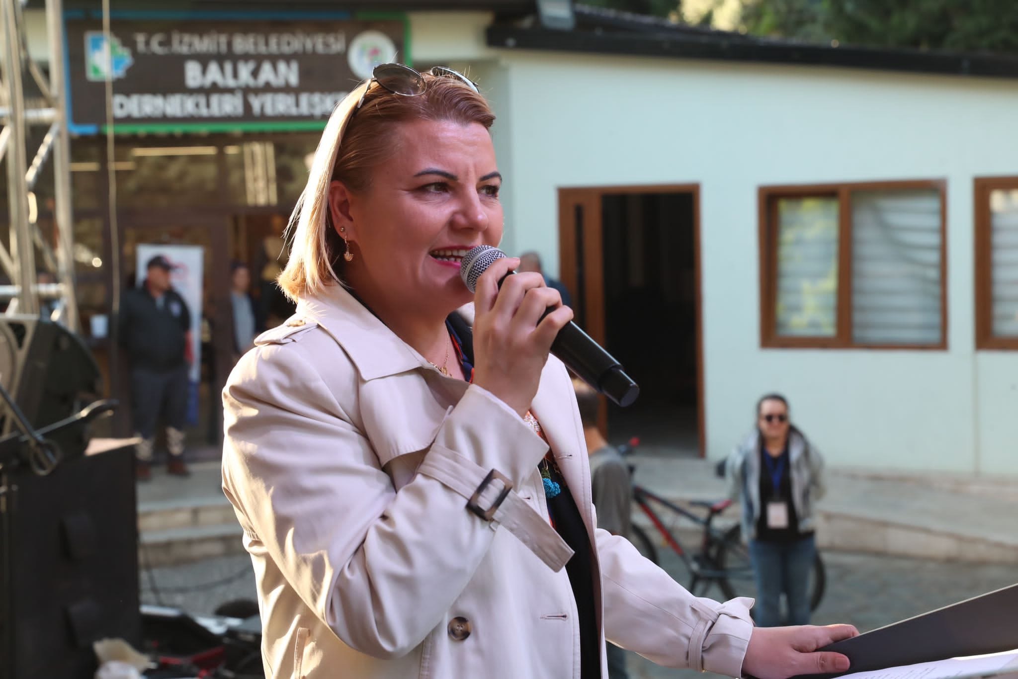 Izmit Belediye Baskani Fatma Kaplan Hürriyet