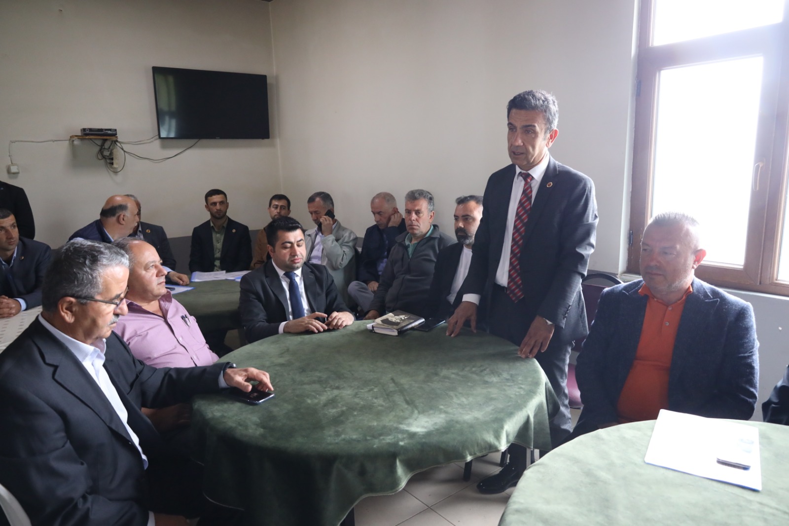 İzmit Belediye koordineli çalışmak adına kırsal mahallelerin muhtarlarını dinledi (13)