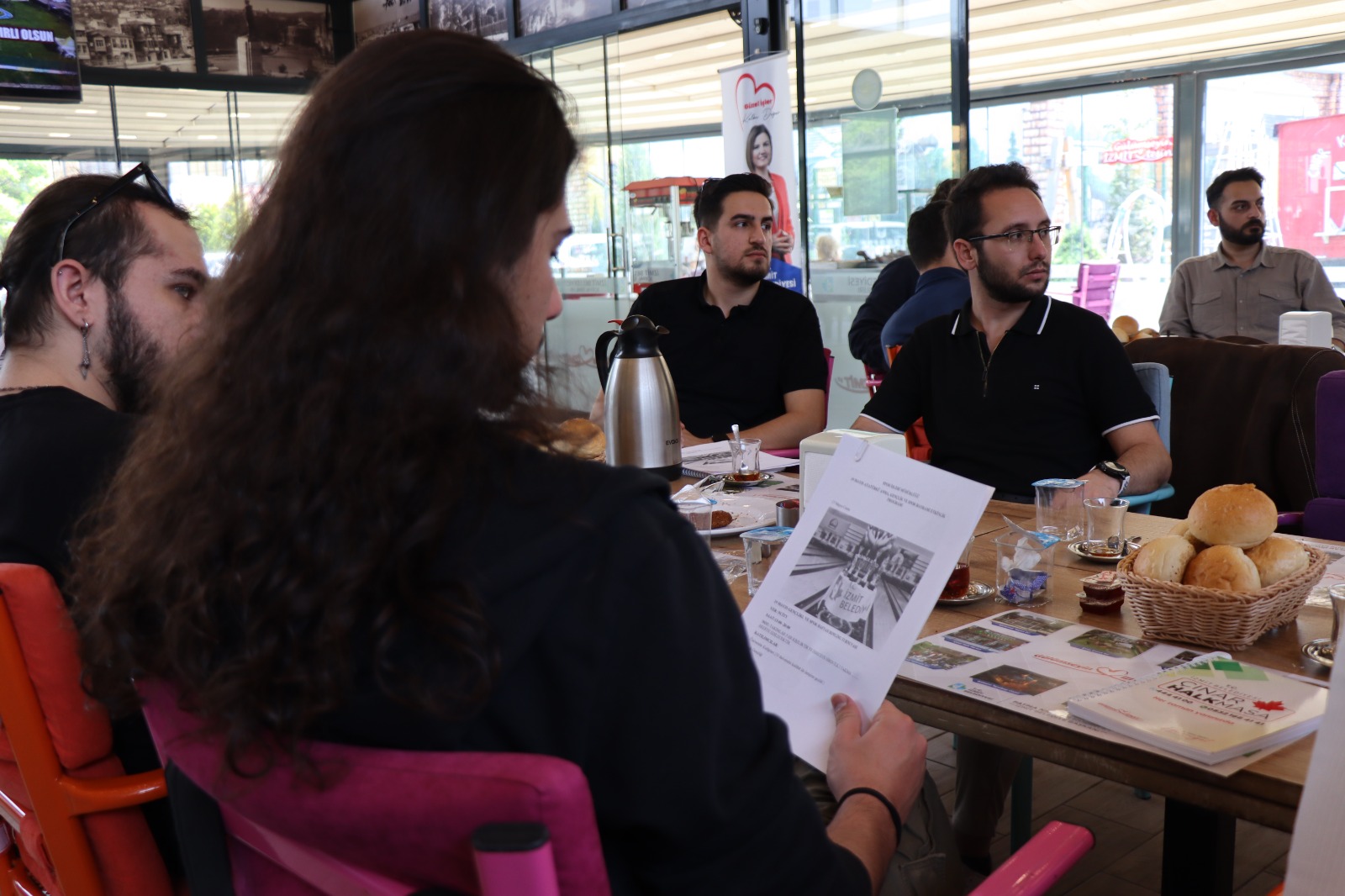 İzmit Belediyesi, 19 Mayıs’a gençlerle hazırlanıyor (7)