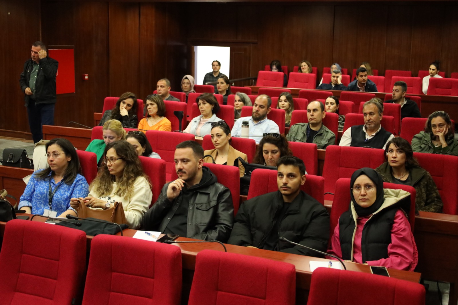 İzmit Belediyesi Dijital Akademi eğitimlere başladı (2)