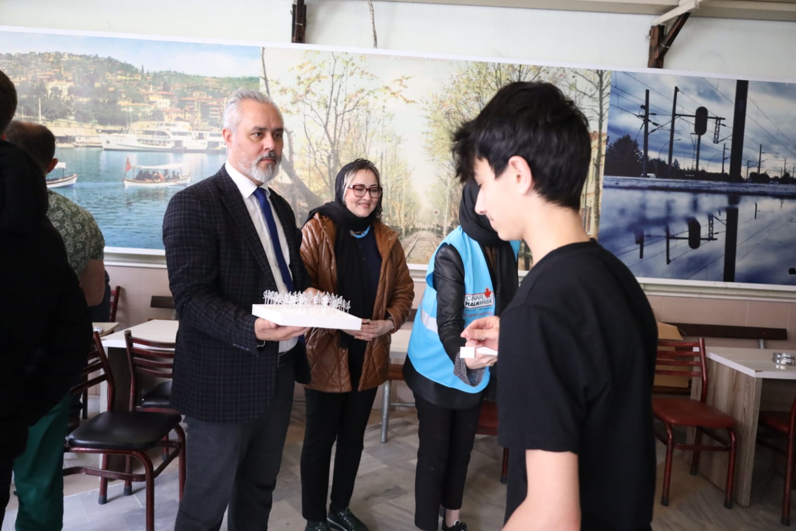 İzmit Belediyesi camii cemaati ile buluşmaya devam ediyor (1)