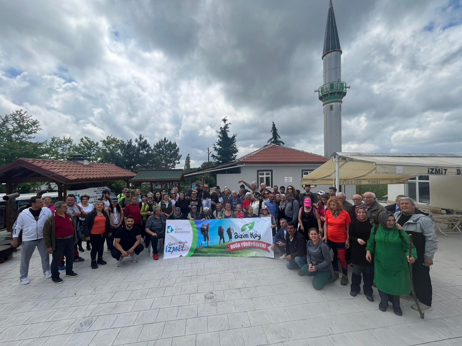 İzmit Belediyesi doğaseverleri Mecidiye Mahallesi ile tanıştırdı (4)