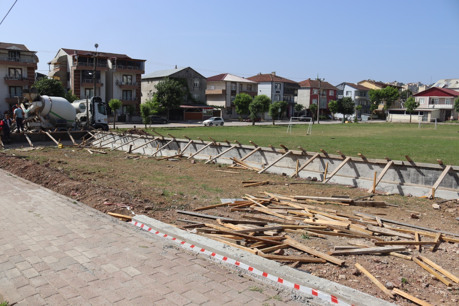 İzmit Belediyesinden Yeşilova’ya modern yaşam alanı (1)