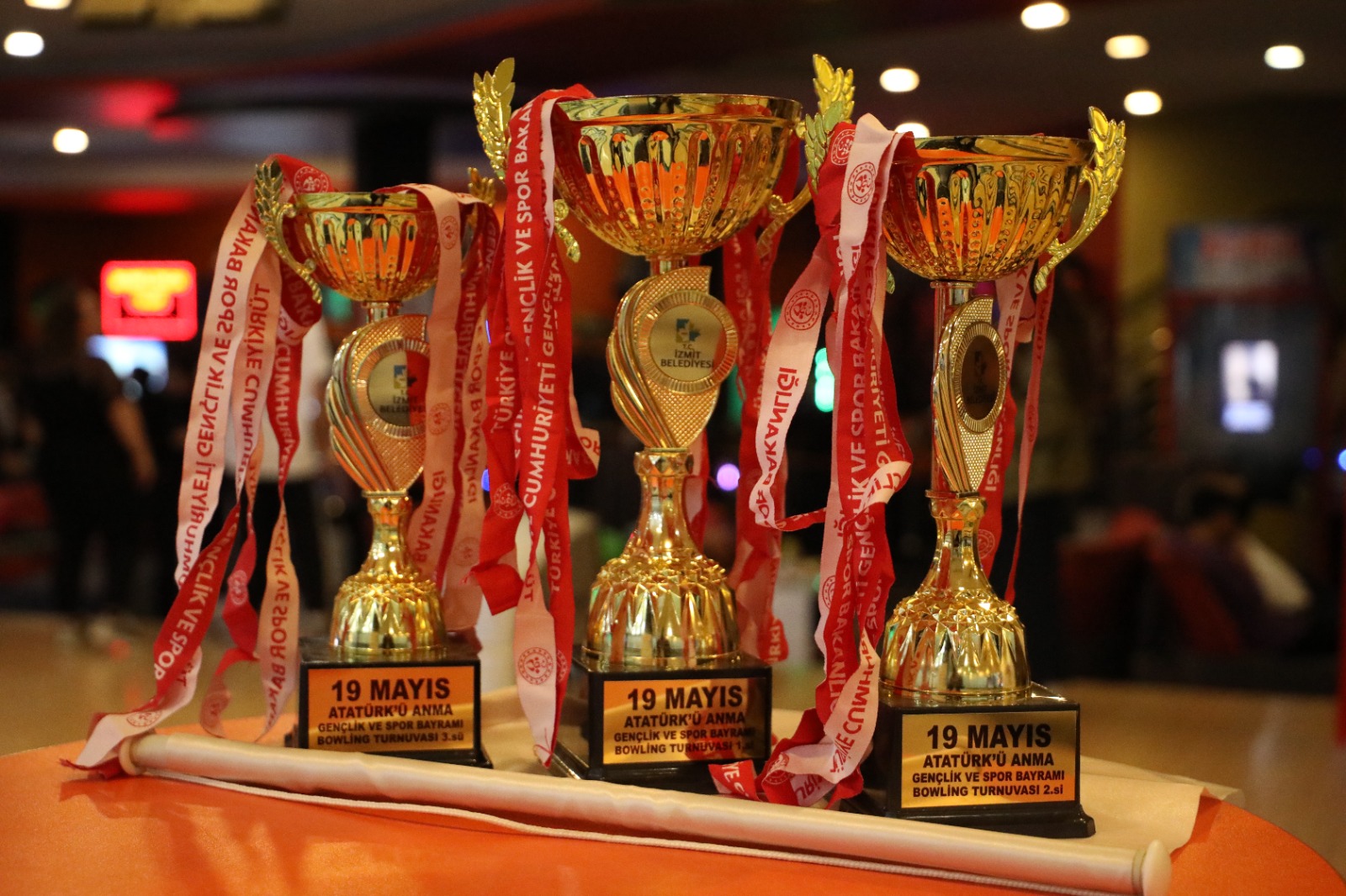 Izmitli gençler Bowling Turnuvasi'nda 19 Mayis coskusunu yasadi (10)