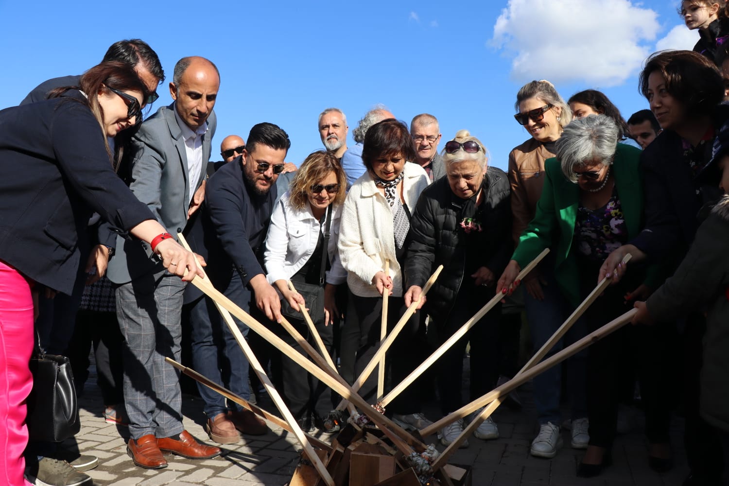 Izmit'te Hidirellez coskusu devam ediyor (3)